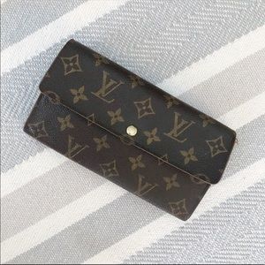 Louis Vuitton Sarah Wallet Monogram Authentic